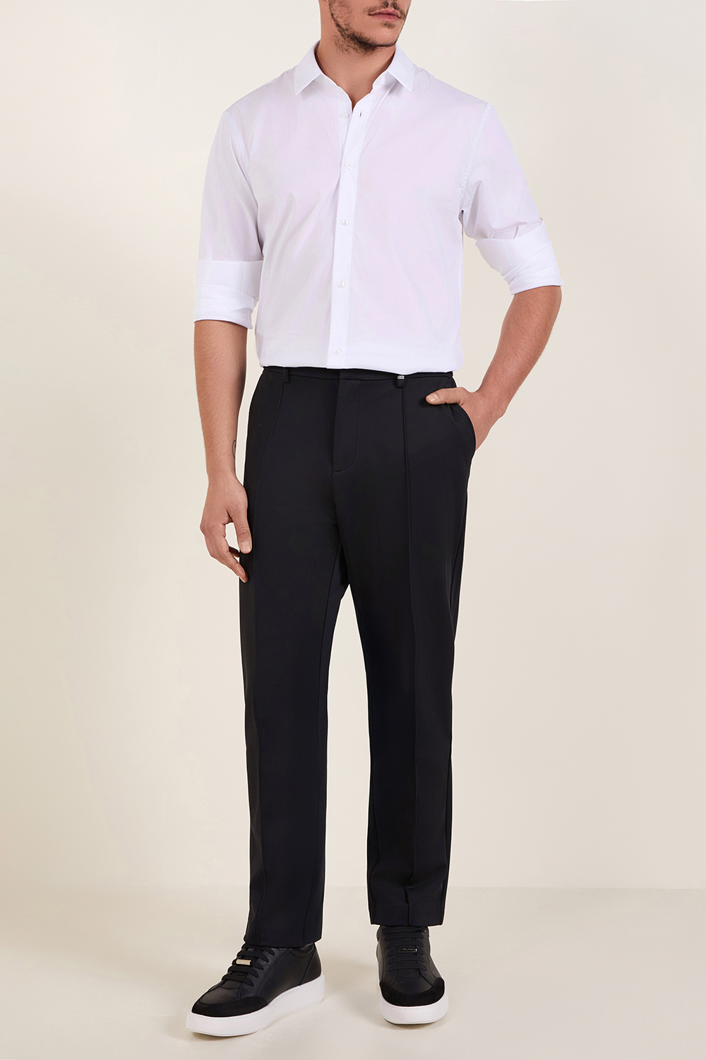 מכנסיים ארוכים